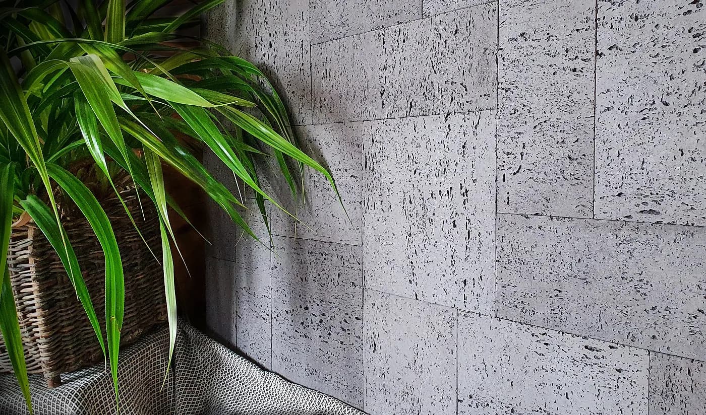Travertine Roma black
